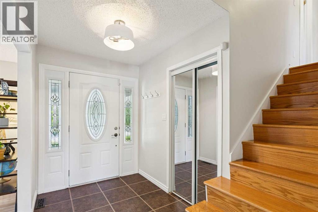 1515 Lake Bonavista Drive SE, Lake Bonavista, Calgary photo 2