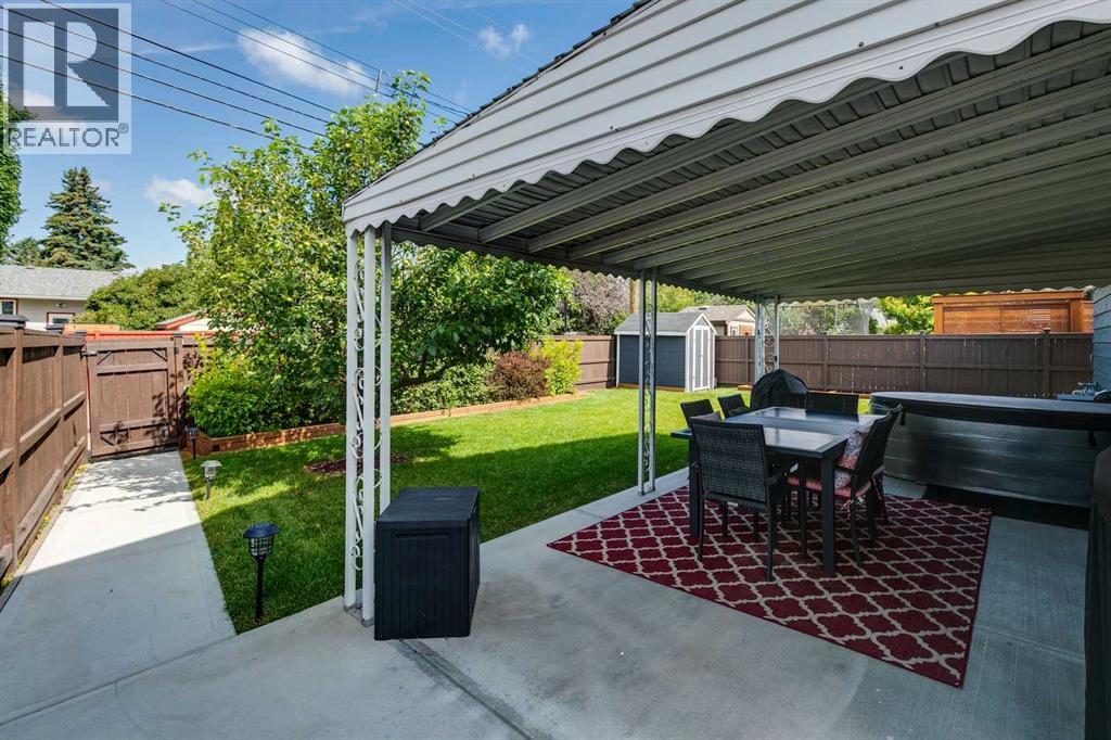 1515 Lake Bonavista Drive SE - 38