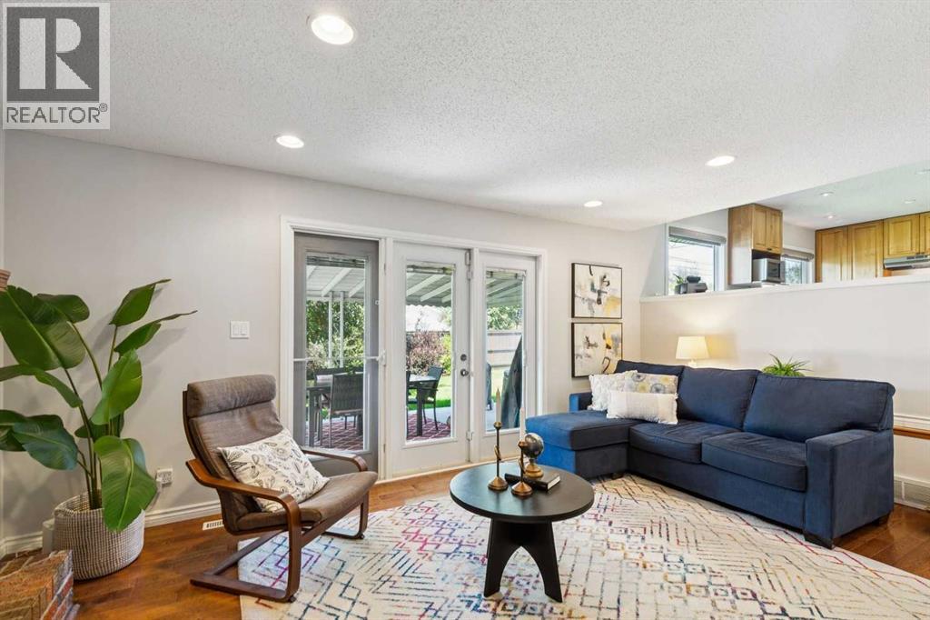 1515 Lake Bonavista Drive SE - 19