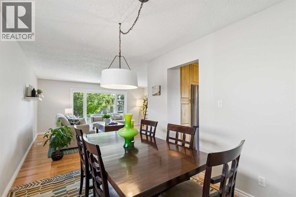 1515 Lake Bonavista Drive SE - 11