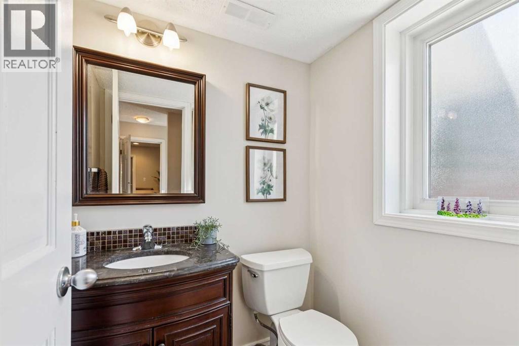 1515 Lake Bonavista Drive SE - 22