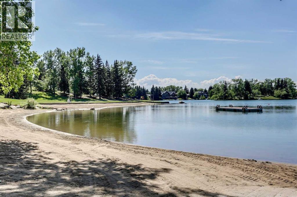 1515 Lake Bonavista Drive SE - 45