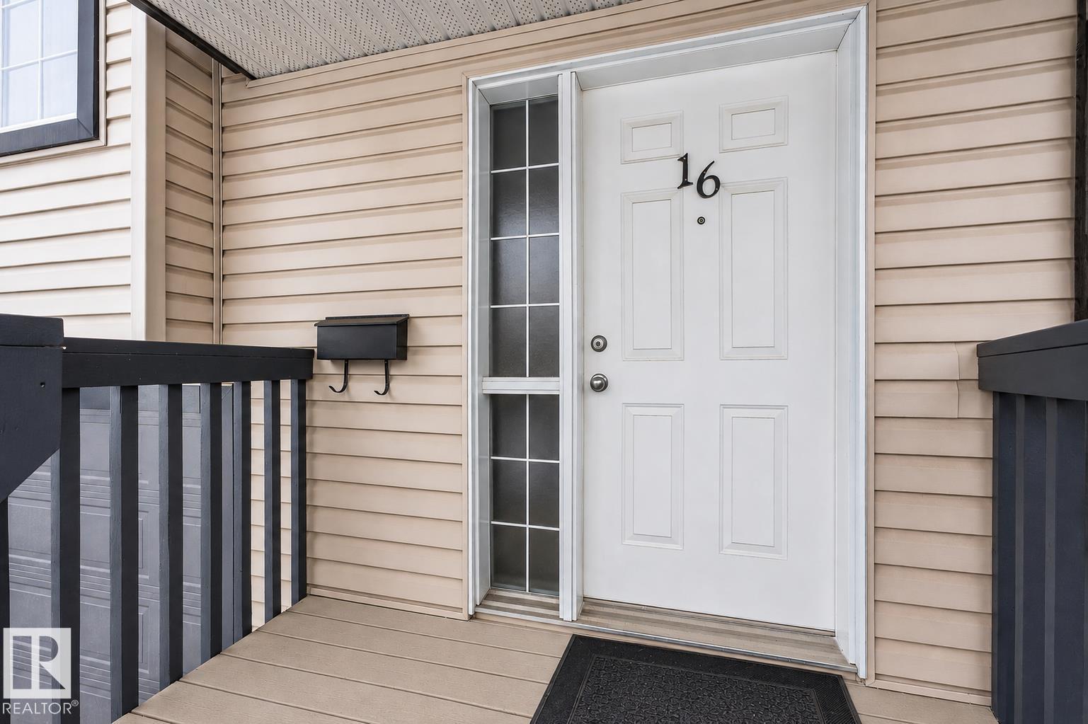 #16 225 BLACKBURN DR SW - 1