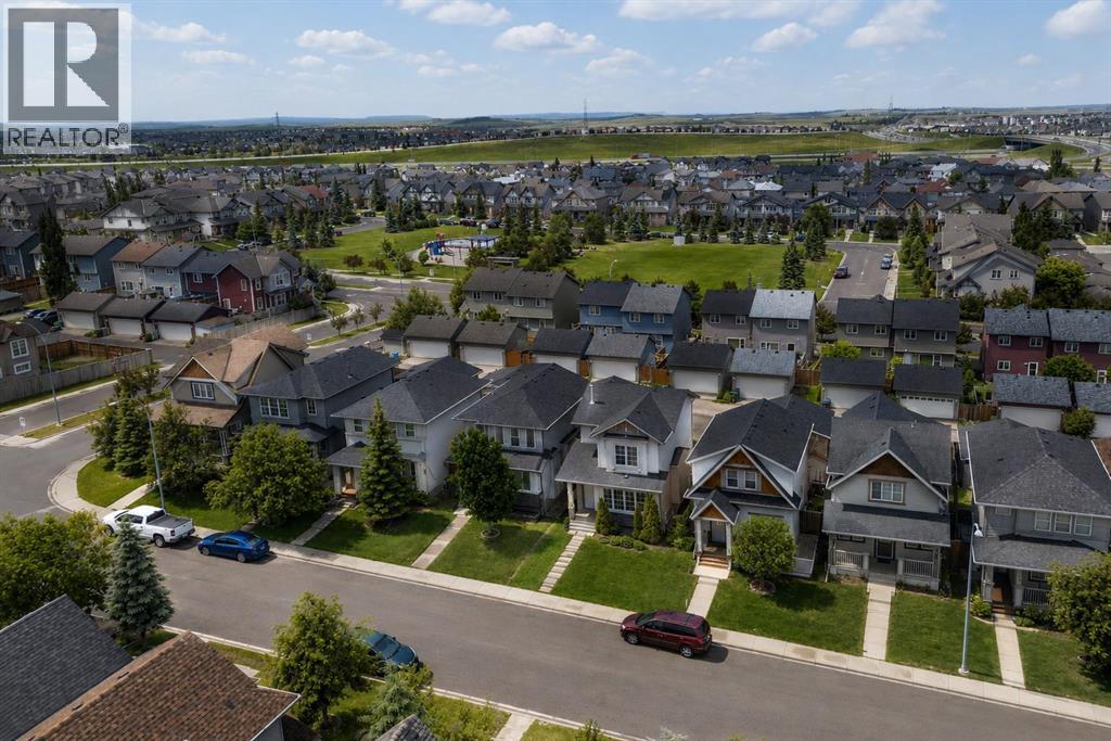 116 Panora Close NW - 2