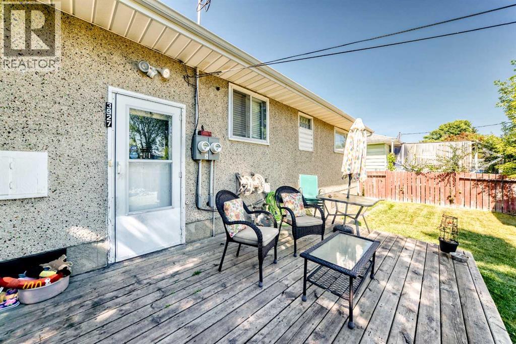 3927 40A Avenue - 38