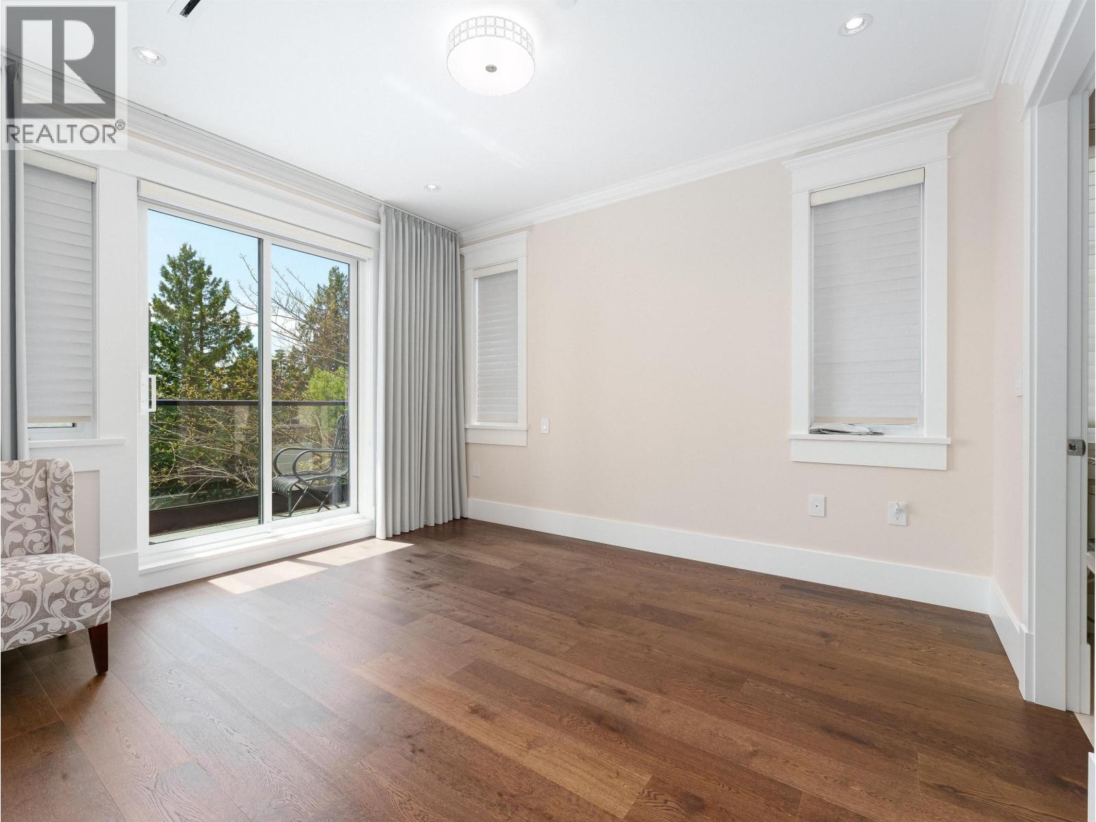 1260 KINGS AVENUE, West Vancouver