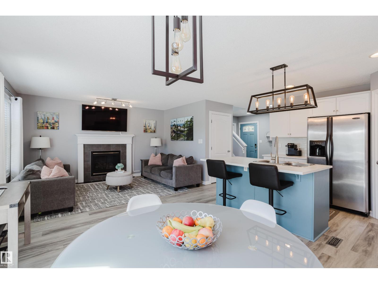 8307 6 AV SW - Image 14