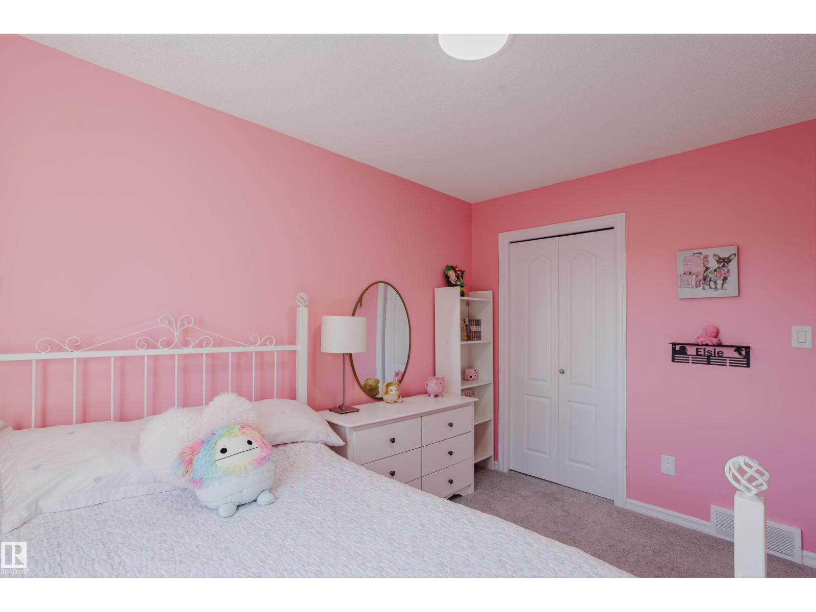 8307 6 AV SW - Image 26