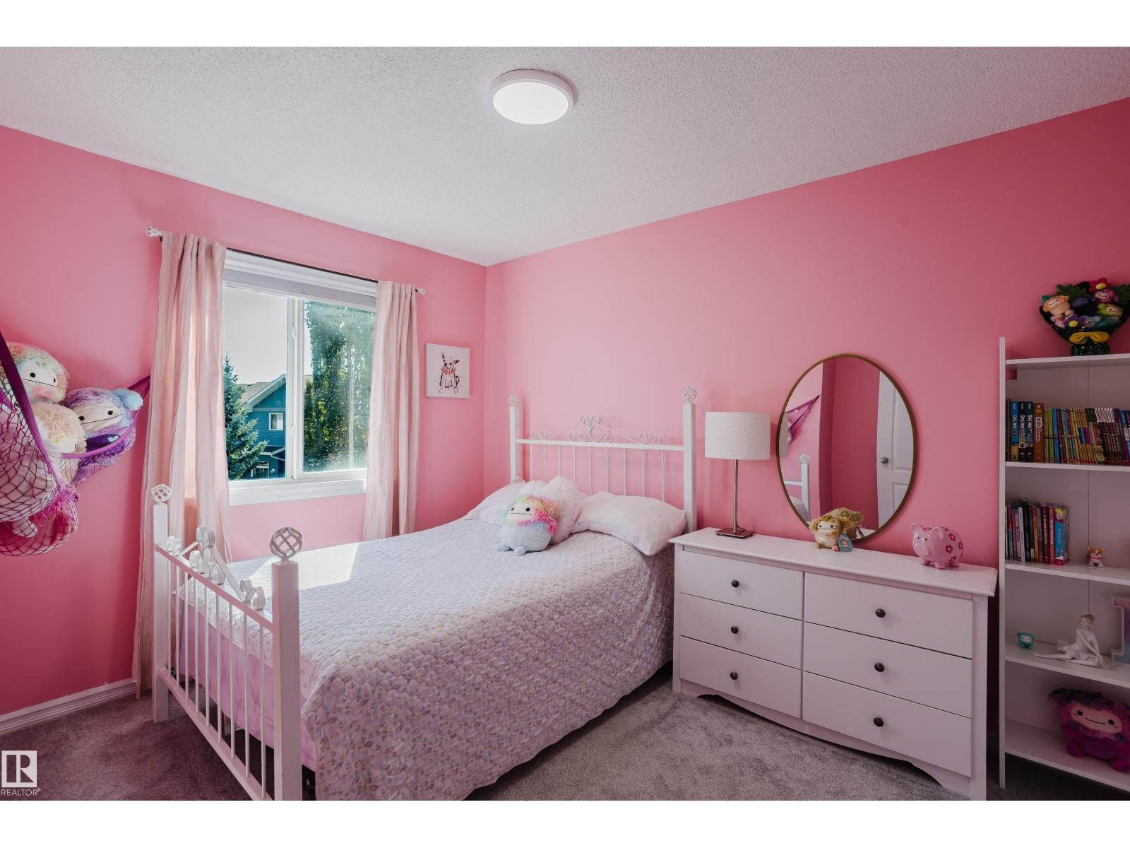 8307 6 AV SW - Image 25