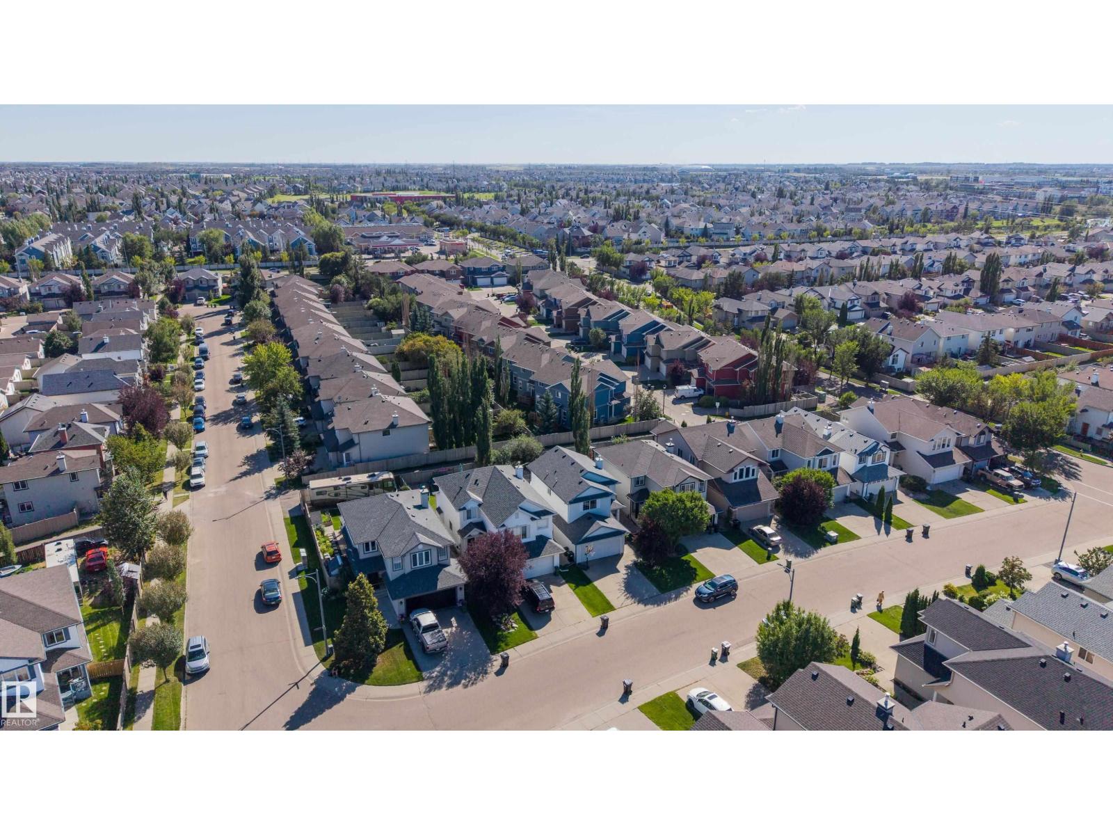 8307 6 AV SW - Image 44