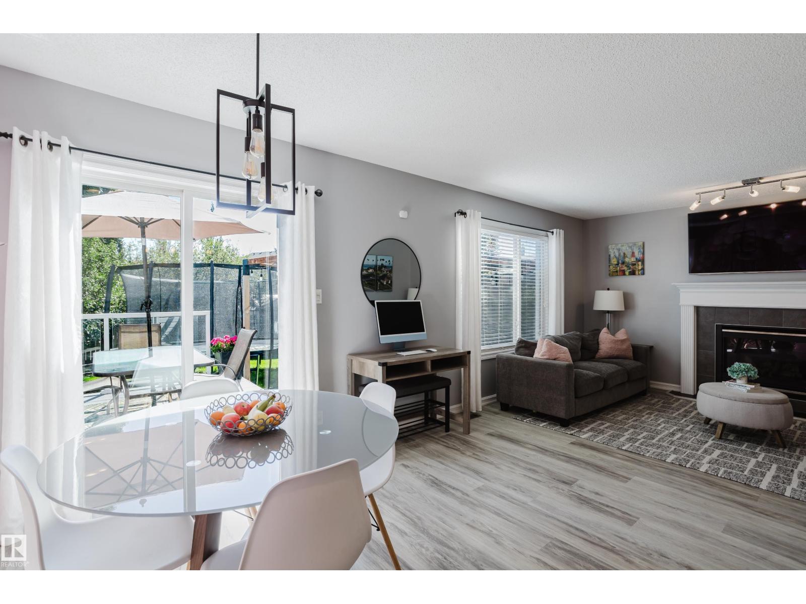8307 6 AV SW - Image 13