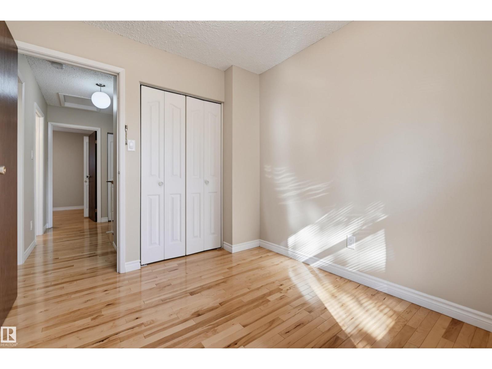 #139 10633 31 AV NW - Image 22