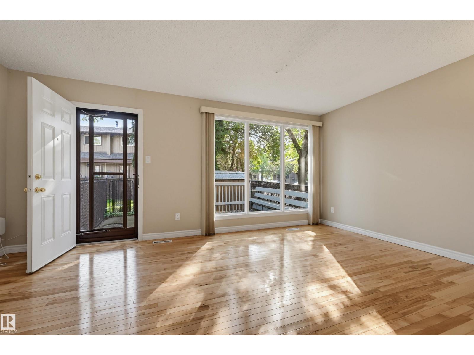#139 10633 31 AV NW, Steinhauer, Edmonton photo 5