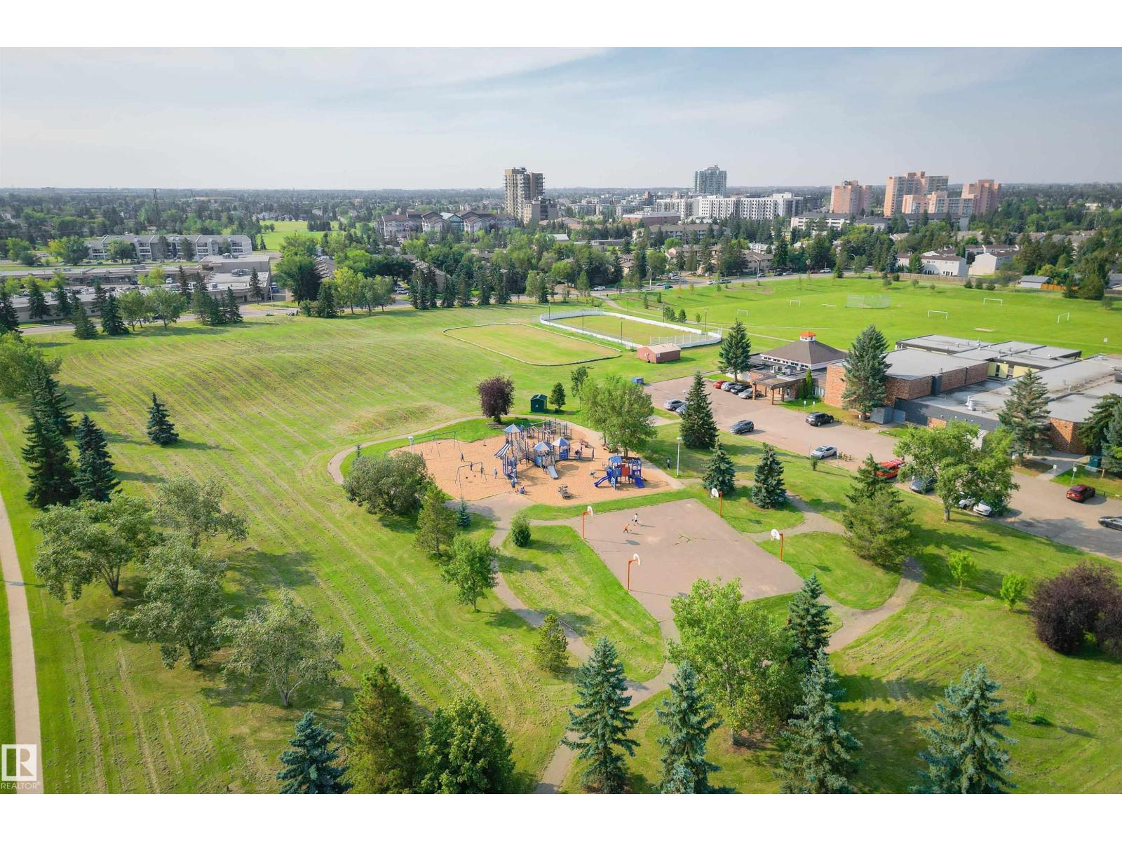 #139 10633 31 AV NW - Image 38