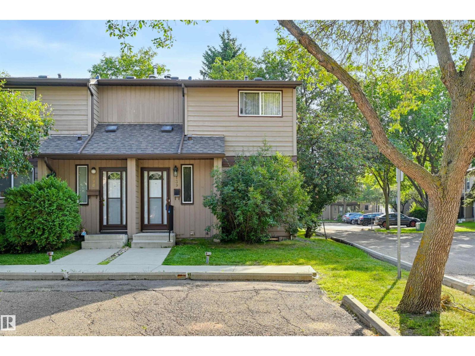 #139 10633 31 AV NW - Image 35