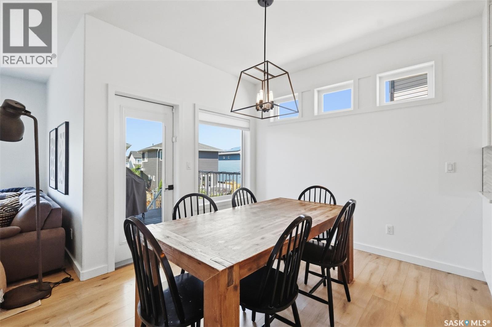 315 Underhill BEND - 10