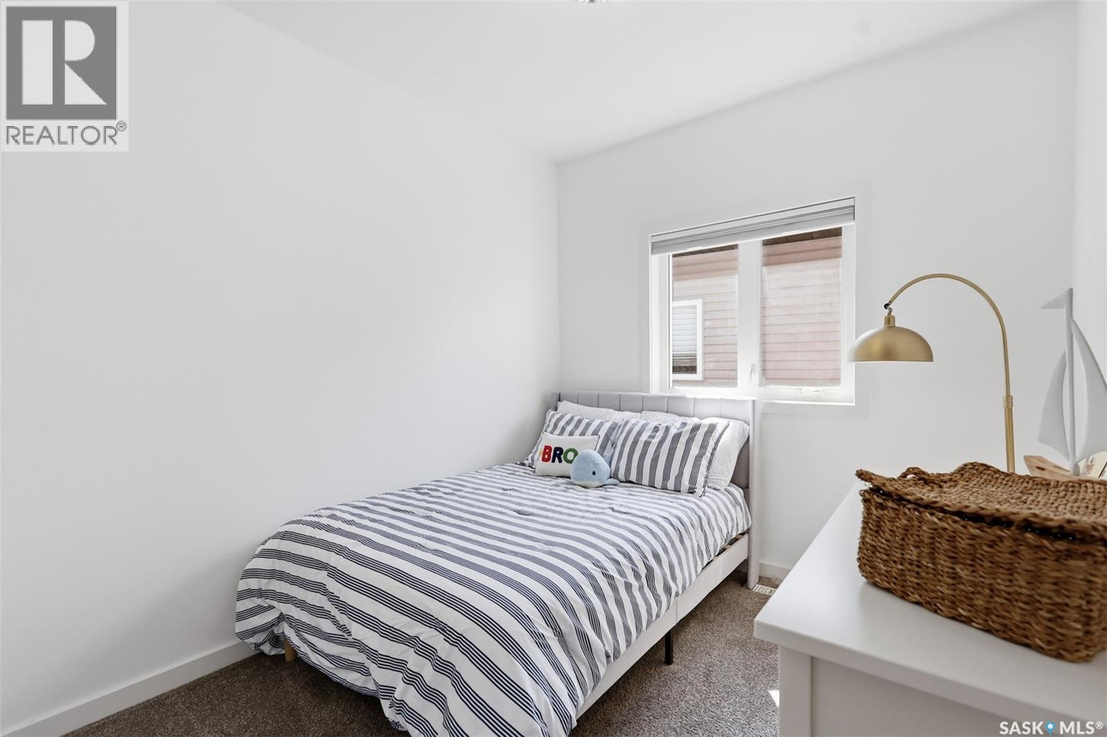 315 Underhill BEND - 18