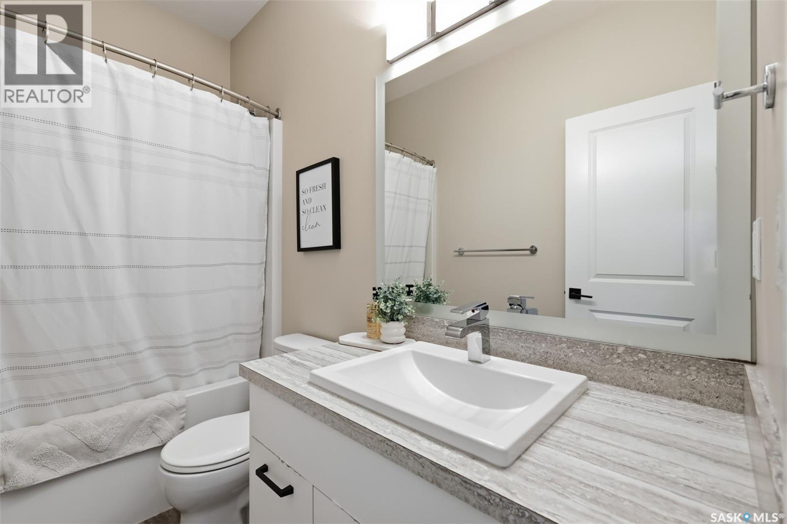 315 Underhill BEND - 19