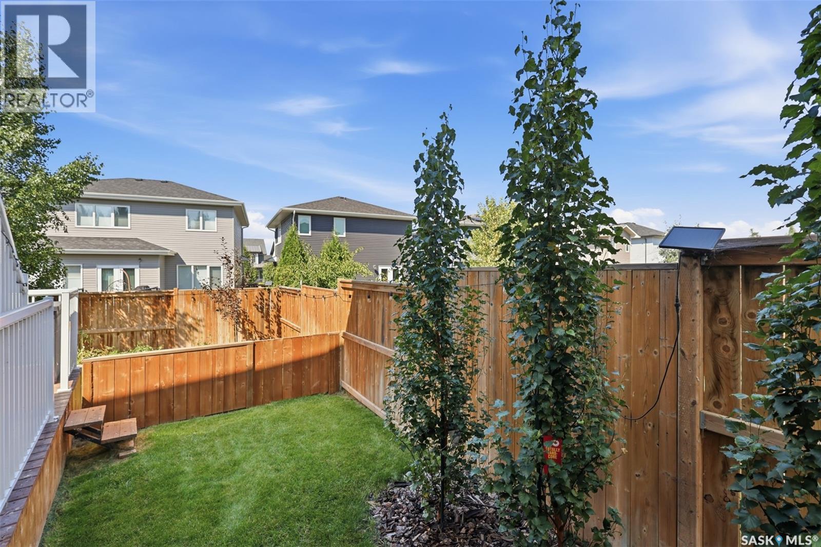 315 Underhill BEND - 35