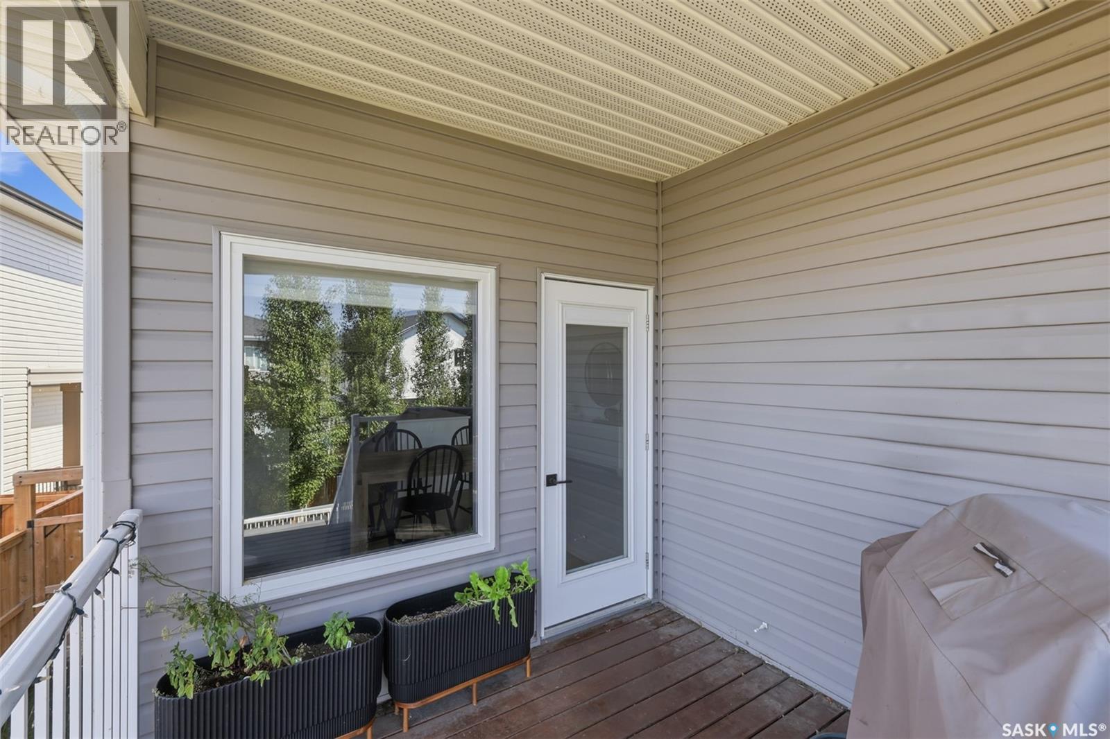315 Underhill BEND - Image 36