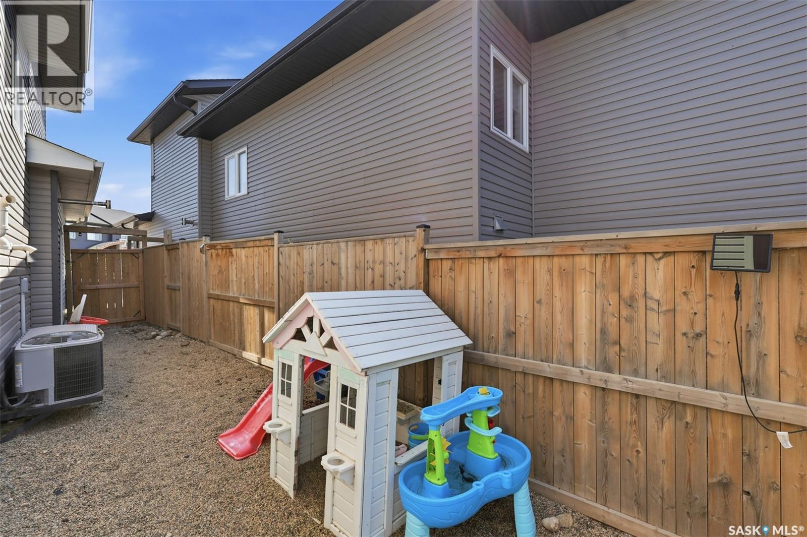 315 Underhill BEND - 48
