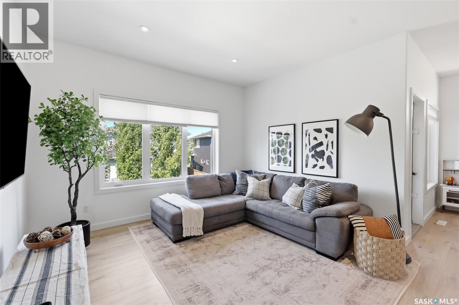 315 Underhill BEND - 5