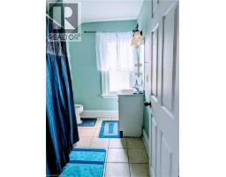 81 Grey Street, Brantford, ON N3T2T4 Photo 37