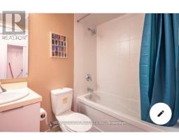 1601 - 14 York Street W, Toronto, ON M5J0B1 Photo 10