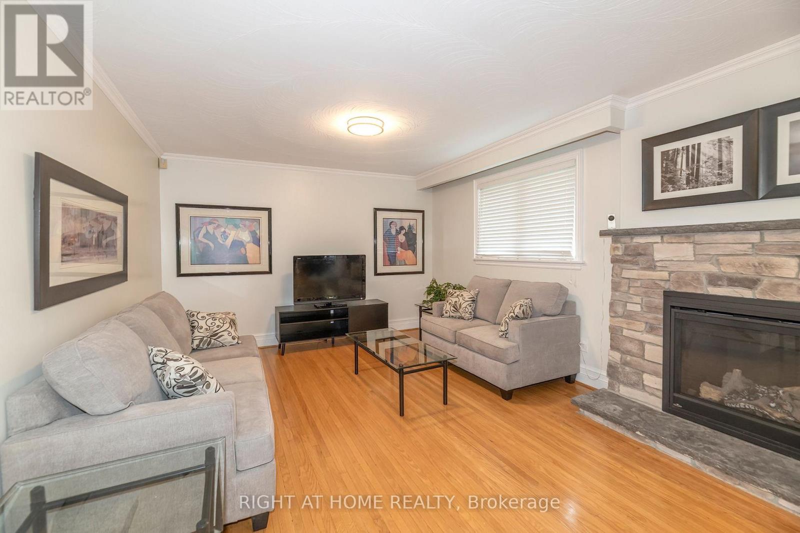 236 SHAUGHNESSY BOULEVARD - 21