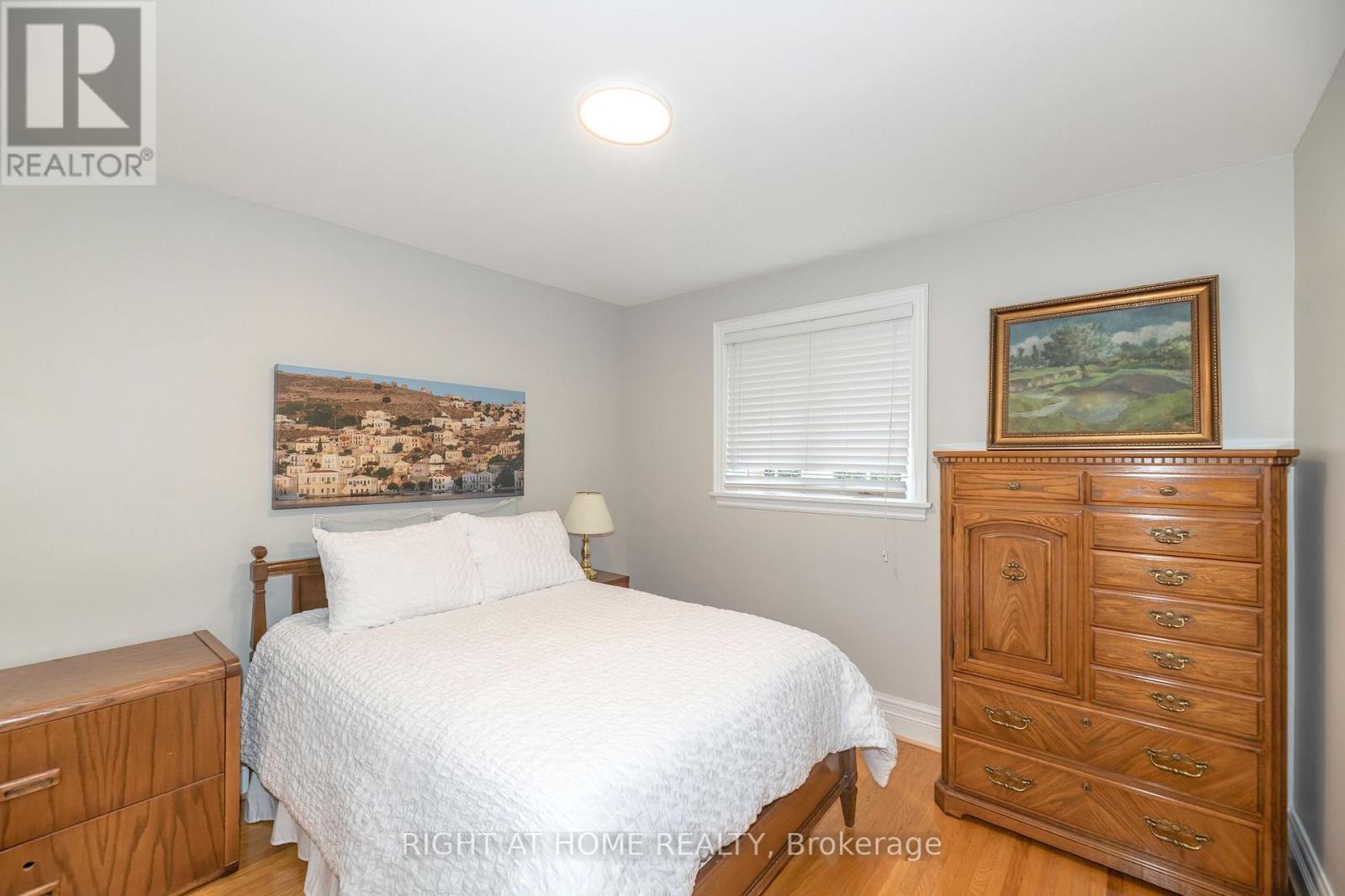 236 SHAUGHNESSY BOULEVARD - Image 25