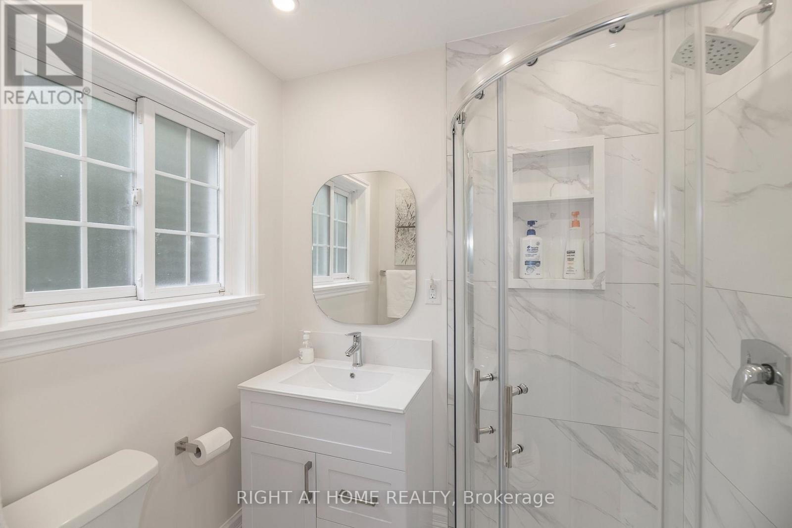 236 SHAUGHNESSY BOULEVARD - Image 26
