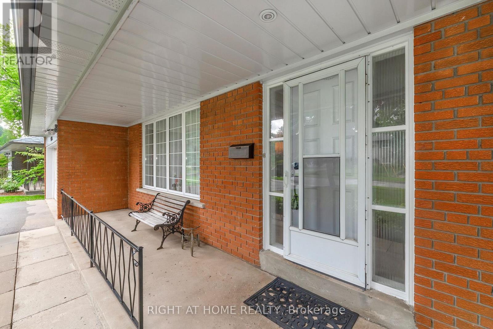 236 SHAUGHNESSY BOULEVARD - 3