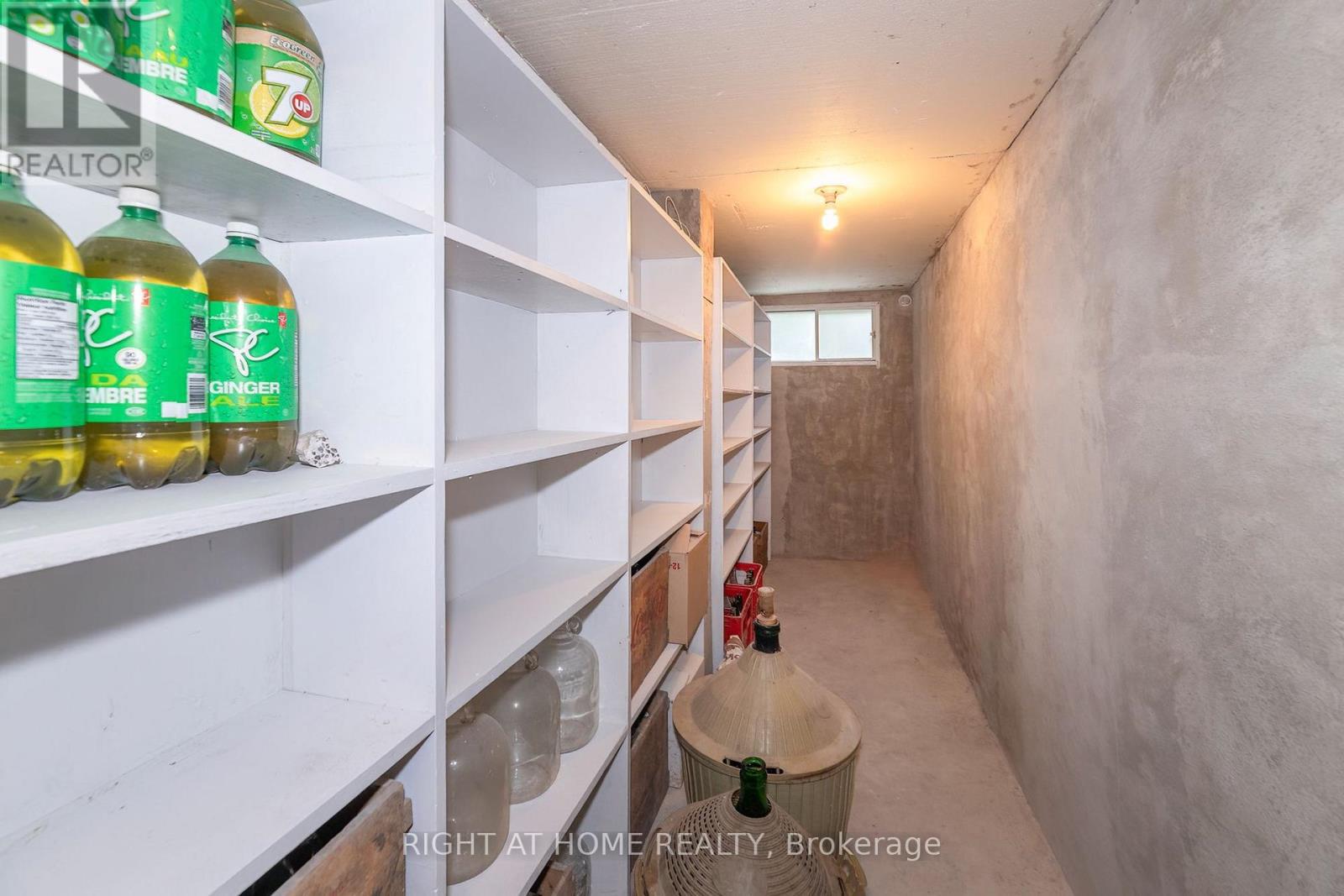 236 SHAUGHNESSY BOULEVARD - 32