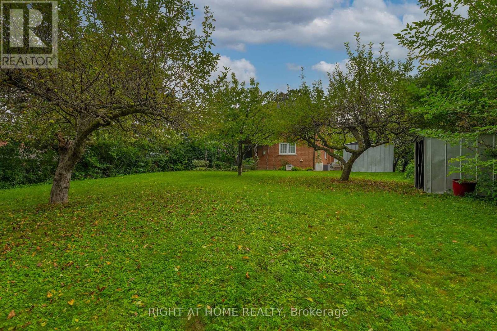 236 SHAUGHNESSY BOULEVARD - 38