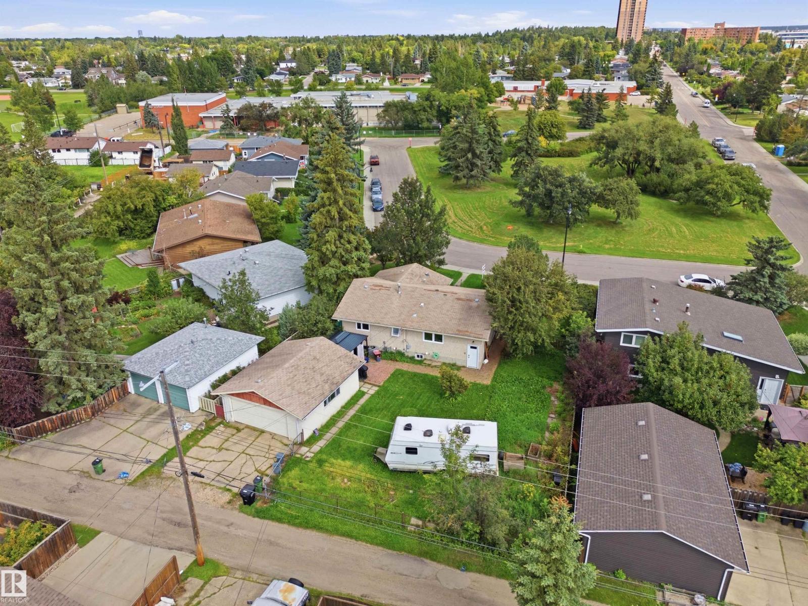 5416 114A ST NW, Lendrum Place, Edmonton photo 4