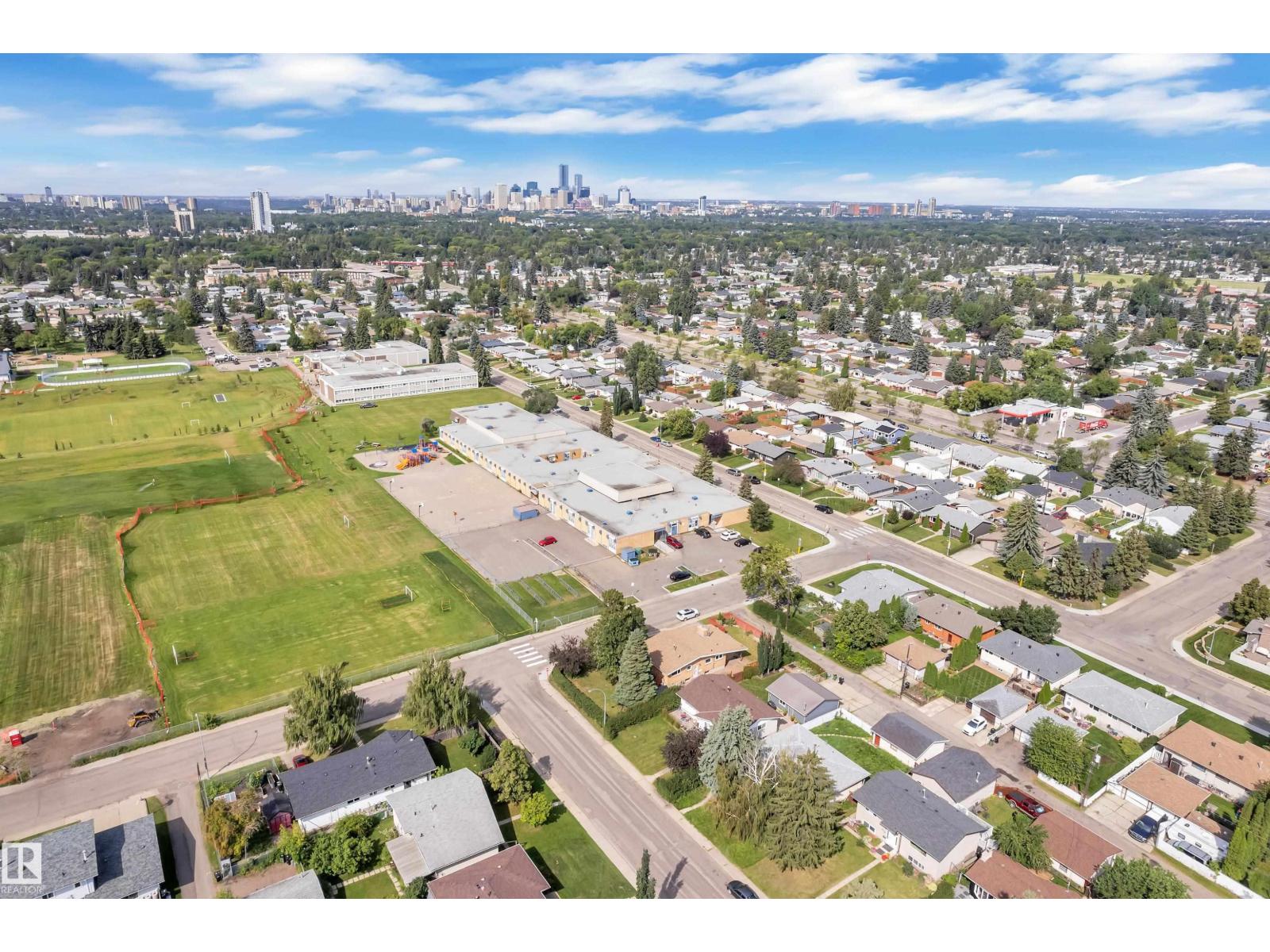8803 68A ST NW - 45