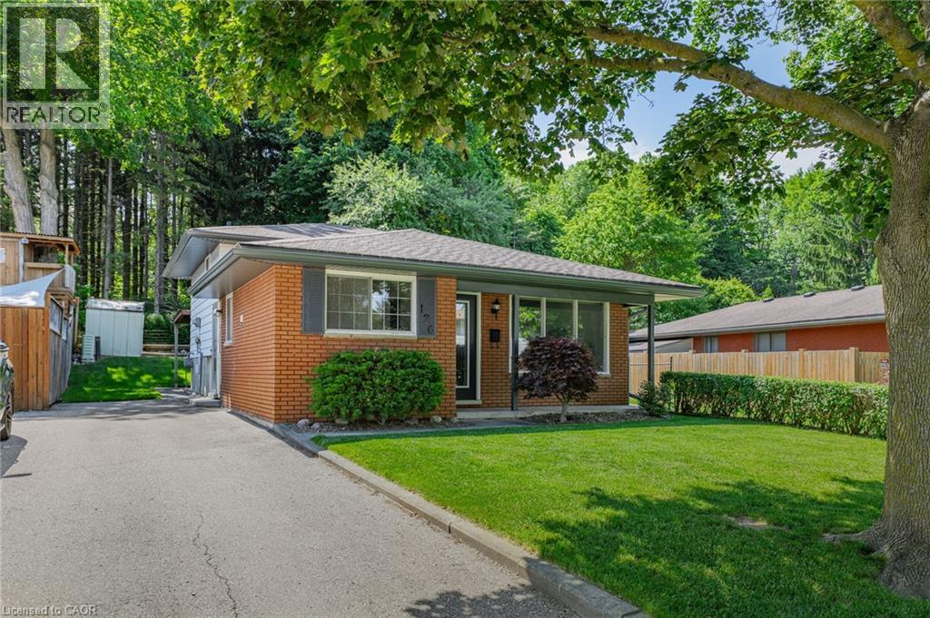 120 ARROWHEAD Crescent — photo 2