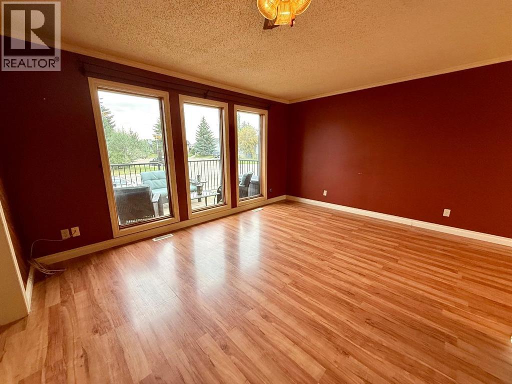 711 10 Avenue SE - 6