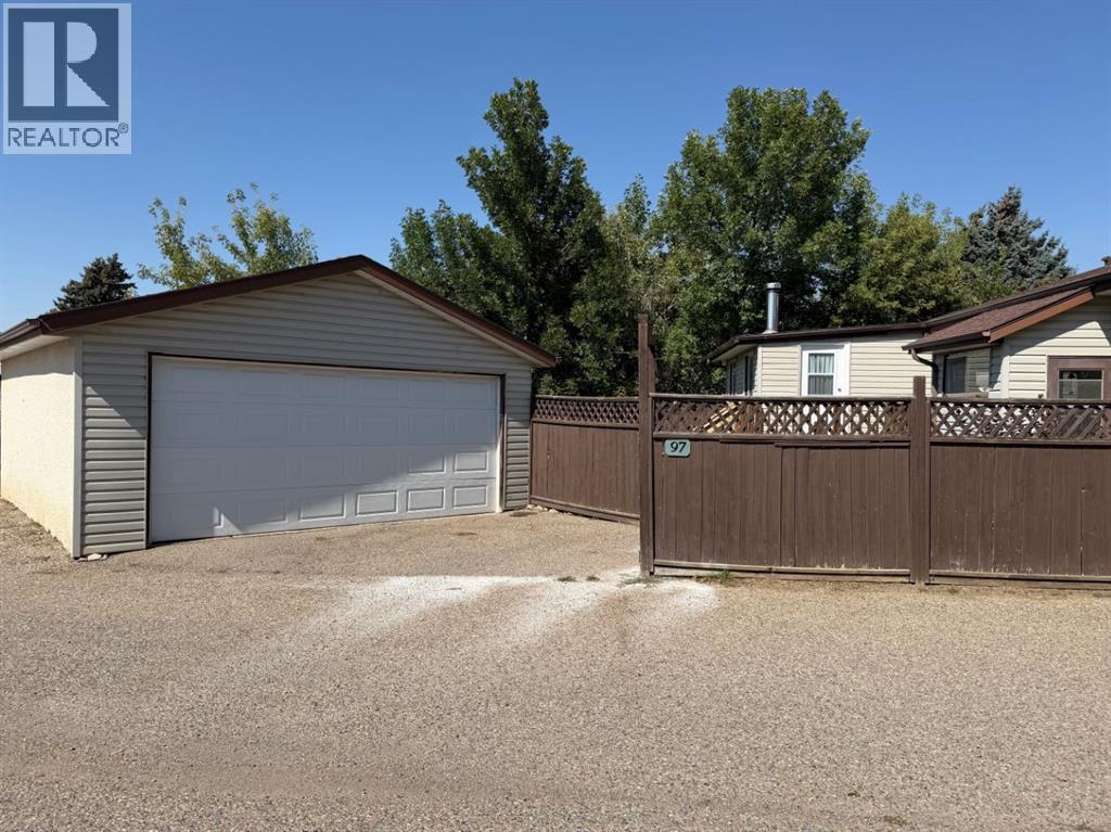 97 Greenview Close N - 3