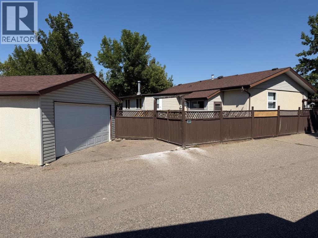 97 Greenview Close N - 32