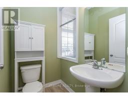 92 Pearcey Crescent, Barrie, ON L4N6R7 Photo 10