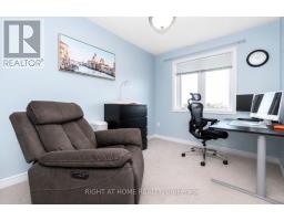 92 Pearcey Crescent, Barrie, ON L4N6R7 Photo 11