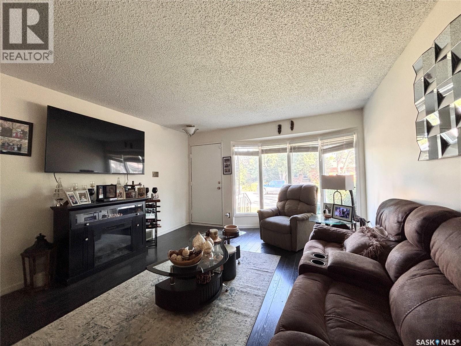 1524 Bradwell AVENUE - Image 12