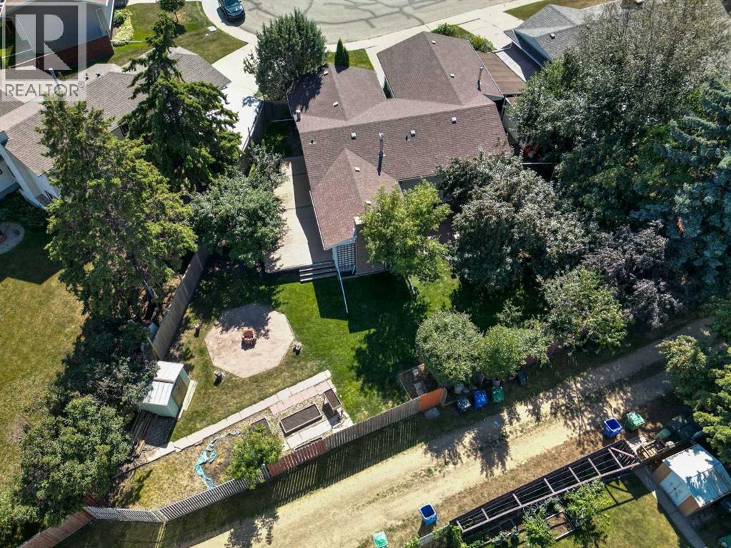 54 Patterson Crescent - 2