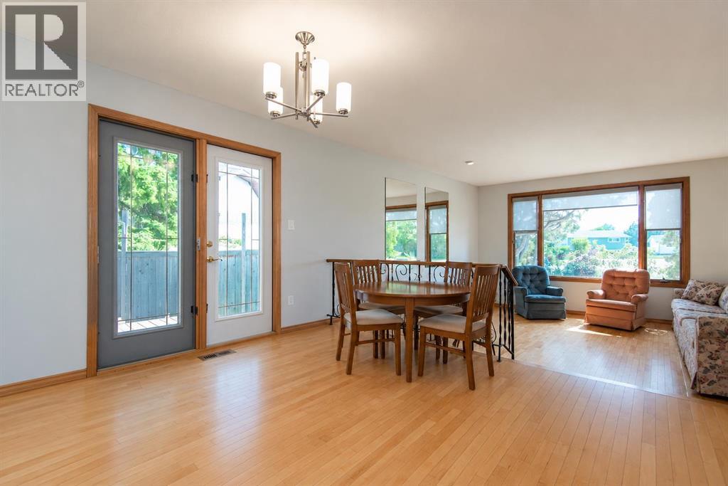 Listing photo – 54 Patterson Crescent, Red Deer