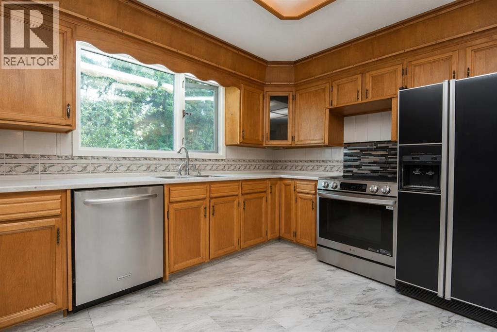 Listing photo – 54 Patterson Crescent, Red Deer
