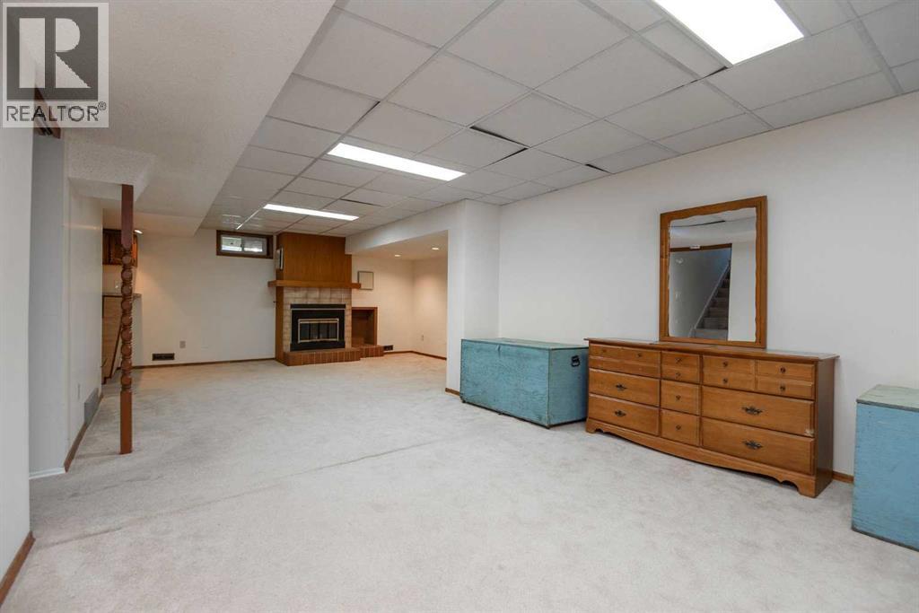 Listing photo – 54 Patterson Crescent, Red Deer