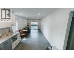 5863 Joyce Street, Vancouver, BC V5R4H9 Photo 6
