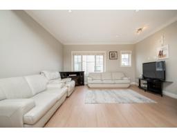 15 19097 64 Avenue, Surrey, BC V3S6X5 Photo 7