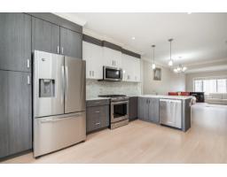 15 19097 64 Avenue, Surrey, BC V3S6X5 Photo 12